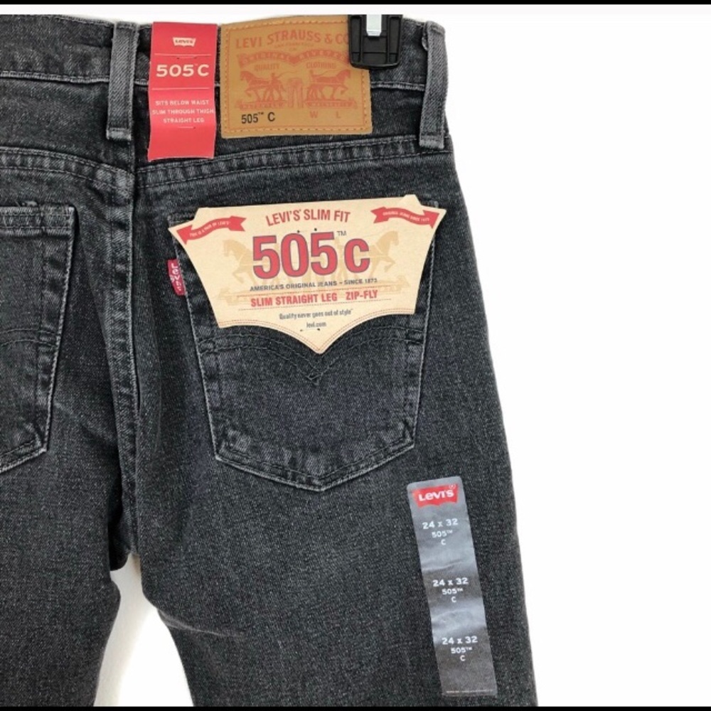 Levi’s slim fit 505c